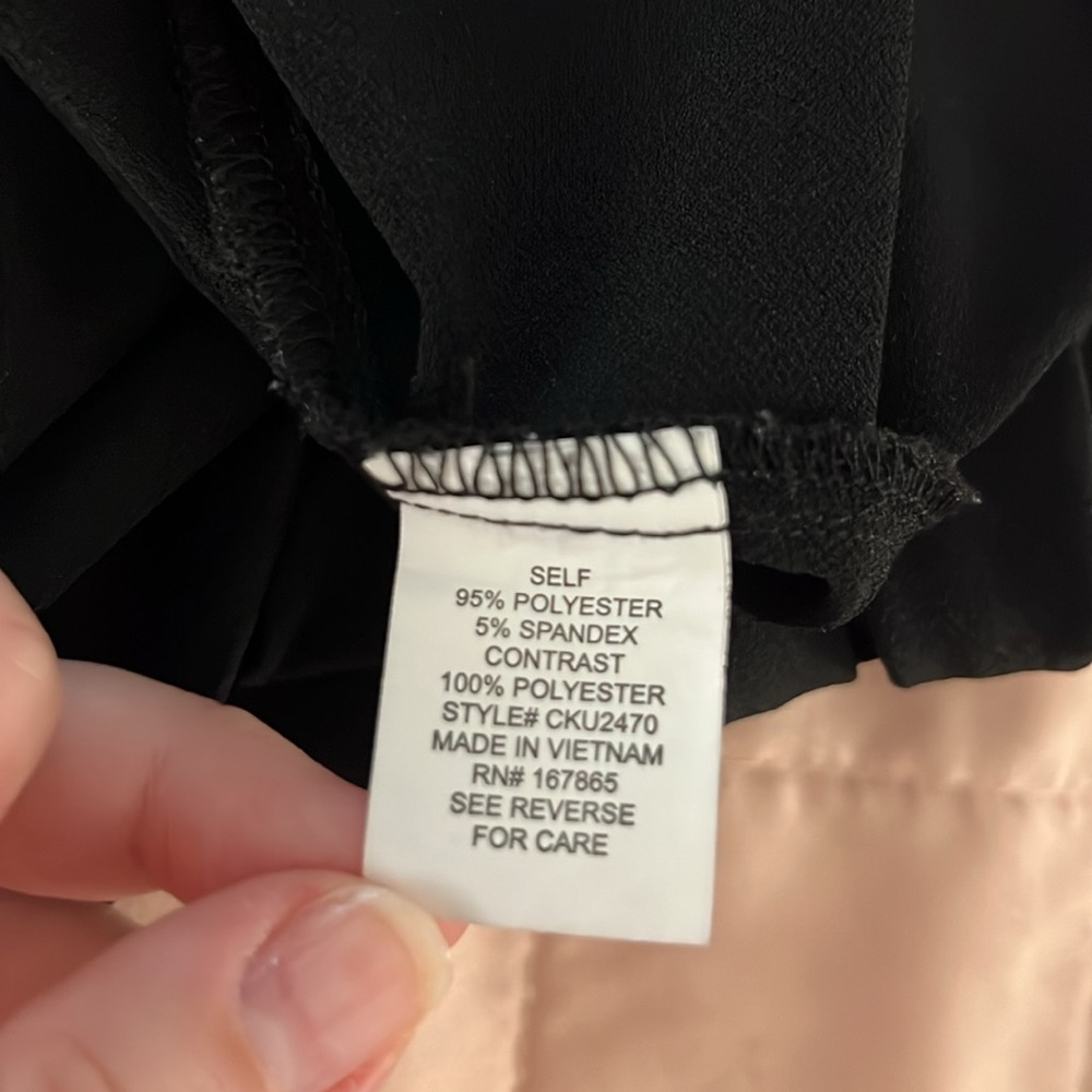 NY Collection Black Blouse - Picture 9 of 10